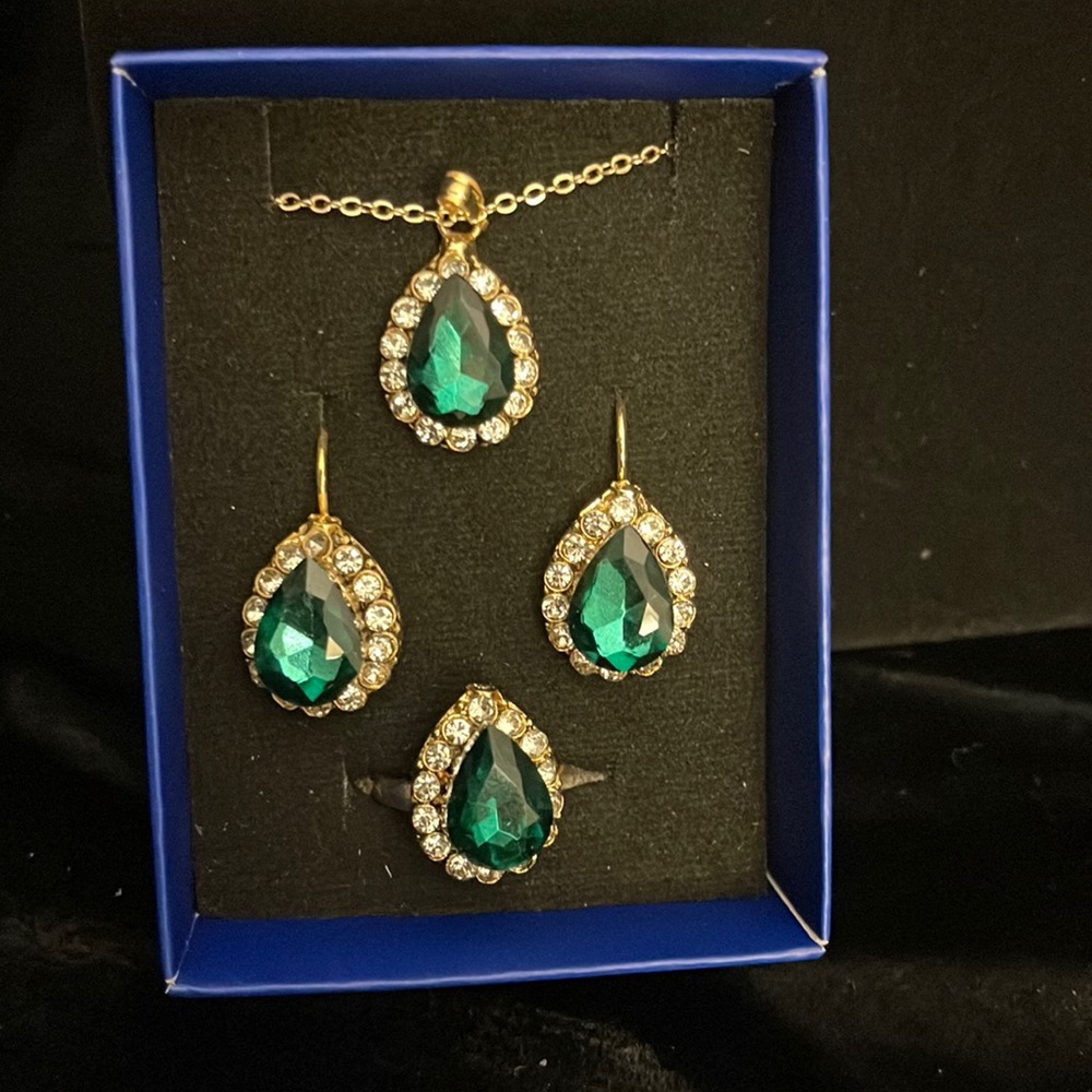 Jewelry Set